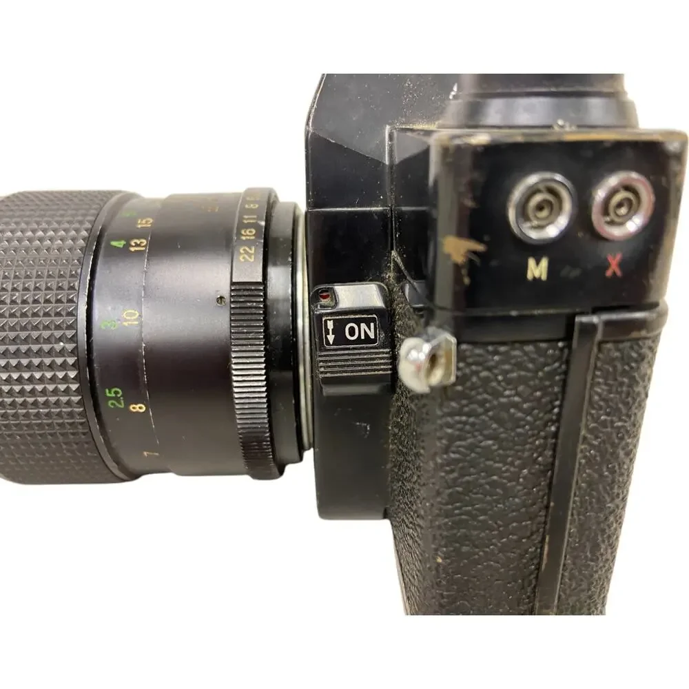 Vivitar 220 / SL 35mm SLR Film Camera With 135MM Auto Telephoto - UNTESTED